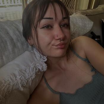 Babysitter in Brisbane: Ella