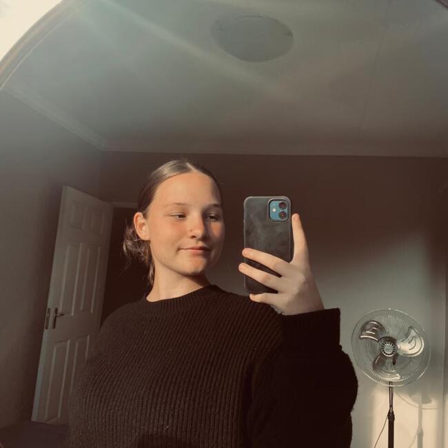 Babysitter in Benoni: Leandra