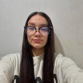 Niñera en Caseros (Buenos Aires): Abril