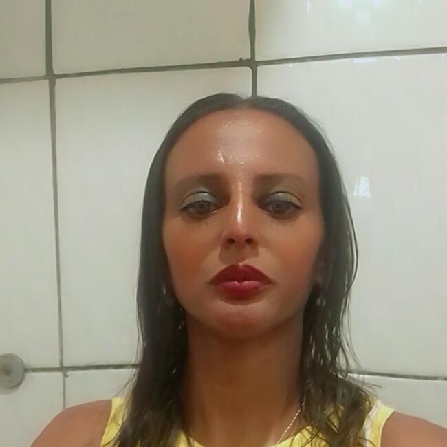 Babá em Santo André: Viviane