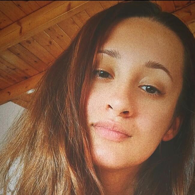 Babysitter στην περιοχή Καισαριανή: Anna