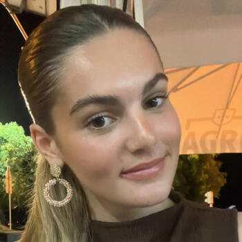 位于菲蓋拉-達福什的临时保姆: Marta