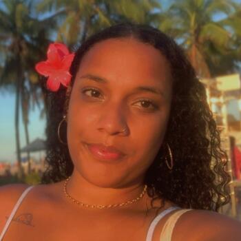 Babysitter in Duque de Caxias: Raquel