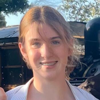 Babysitter Aongatete: Eloise