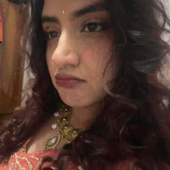 Babysitter in Agualva: Alishba jawad