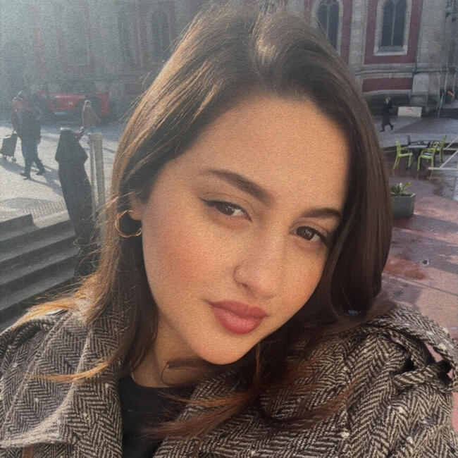 Babysitter in Rouen: Firdawsse