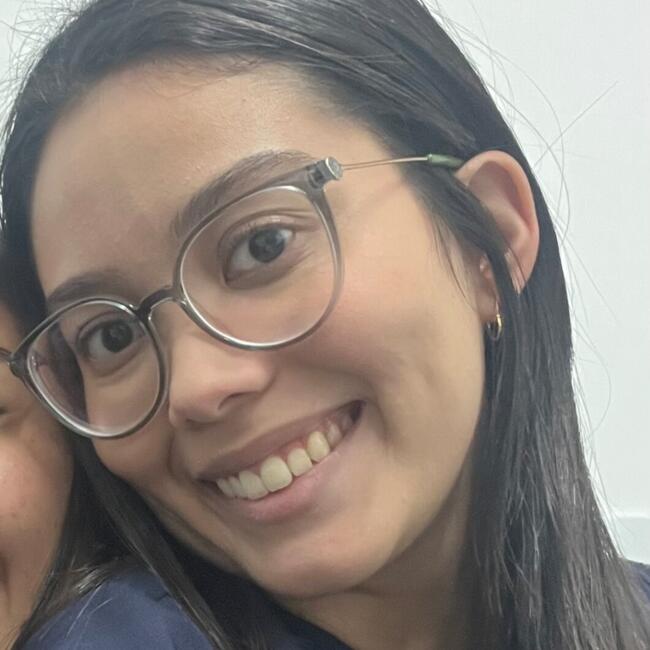 Babysitter in Lorena: Maria Julia