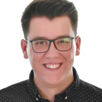 Niñera en Almenar: Agustin