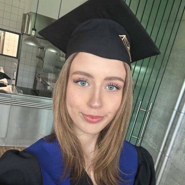 Babysitter in London: Klara