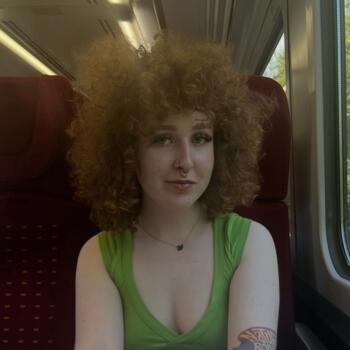 Babysitter in Sheffield: Molly