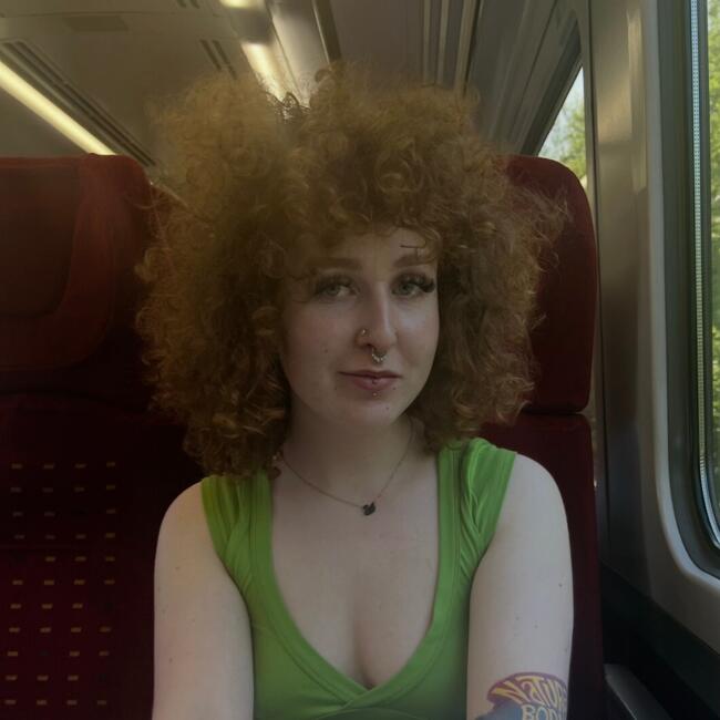 Babysitter in Sheffield: Molly