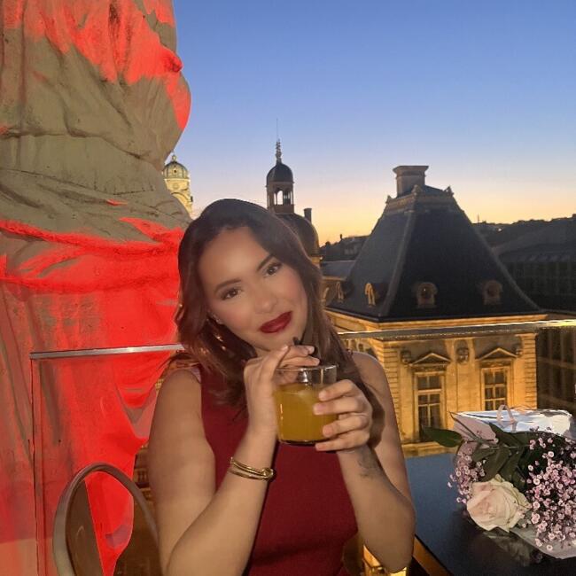 Babysitter in Meyzieu: Fatma