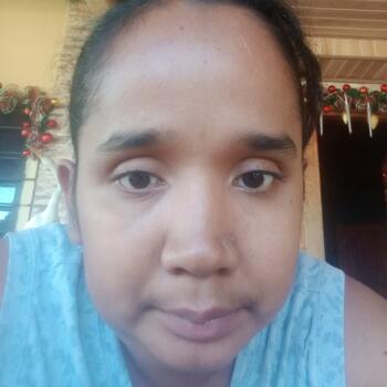 Niñera en David: Genesis C