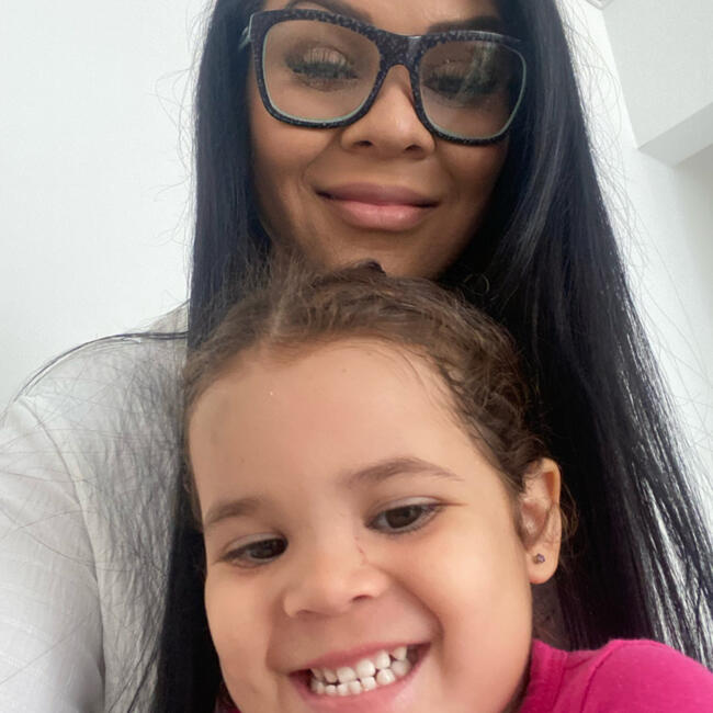 Babysitting job in Santos: Kelry