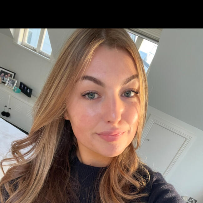 Babysitter in Auckland: Jade