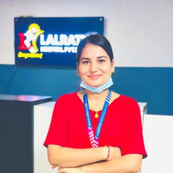 Babysitter in Lissabon: Manisha