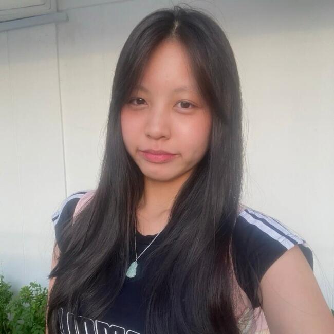 位于新加坡的临时保姆: Livia