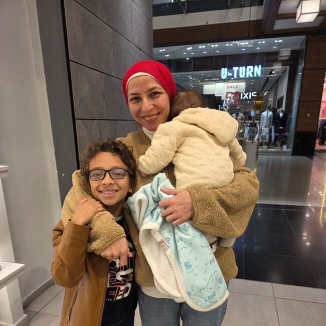 وظيفة جليسة أطفال في الجيزة: Esraa