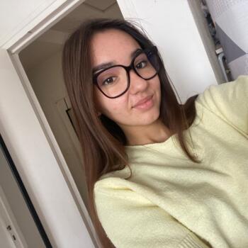Babysitter Ailly-sur-Somme: Olivia