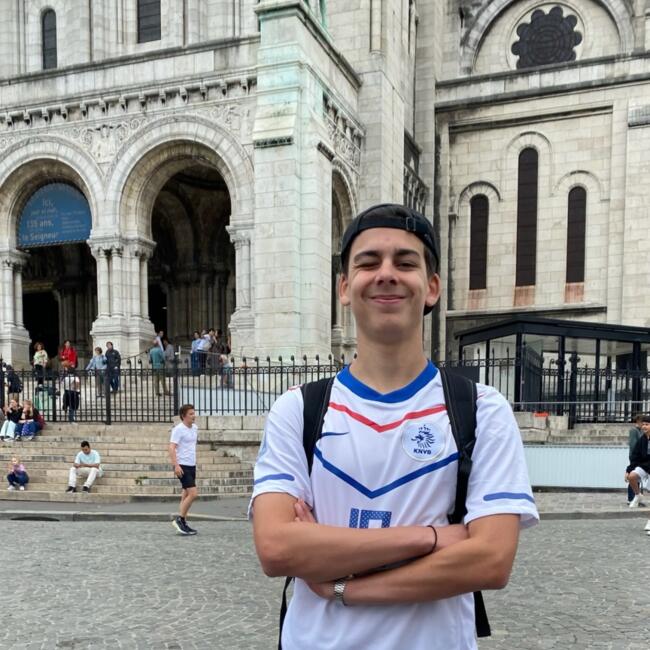 Babysitter in Saint-Nazaire: Remi