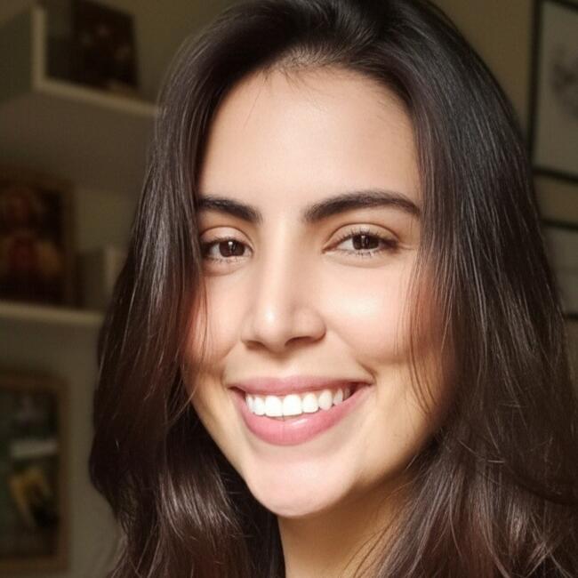 Babysitter in São Paulo: Paula