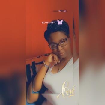 Babysitter in Kingston: Abigail