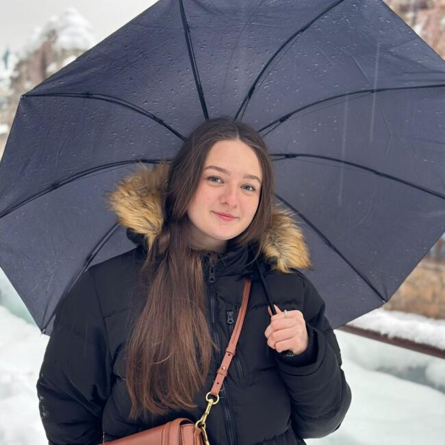 Babysitter in Vienna: Amela