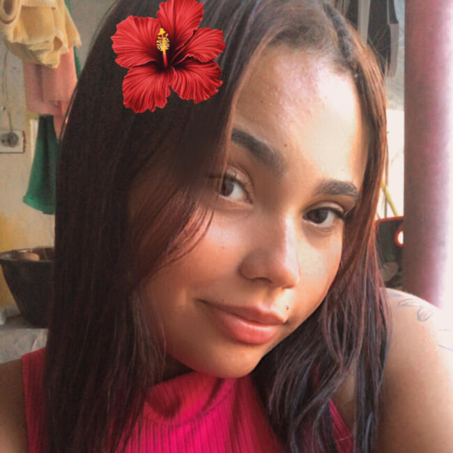 Babá em Aracaju: Isadora