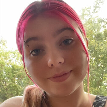 Babysitter Peterborough: Courtney