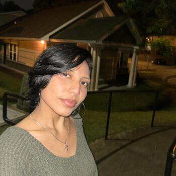 Babysitter in Raleigh: Atala