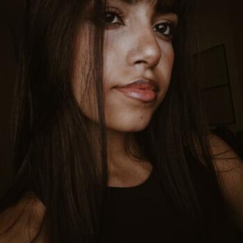 Babá em Campo Grande: Isis Zanandra