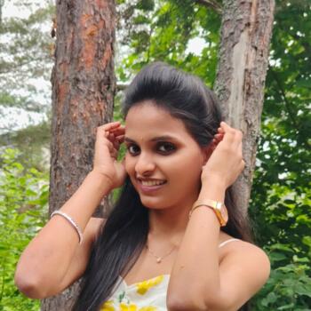 Babysitter in Helsinki: Rekha