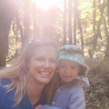 Babysitting job in Cromwell: babysitting job Nicola