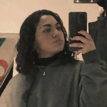 Babysitter in Las Piedras: Elayne