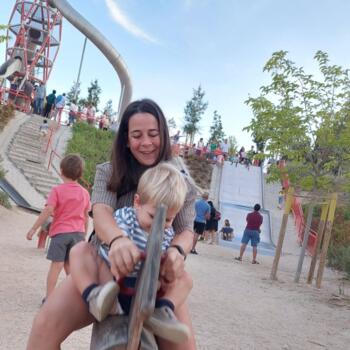 Trabajo de canguro en Tres Cantos: trabajo de canguro Carme