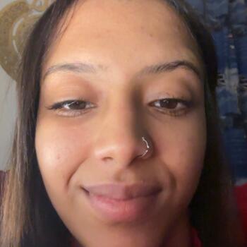 Babysitter Castello d'Argile: Nour