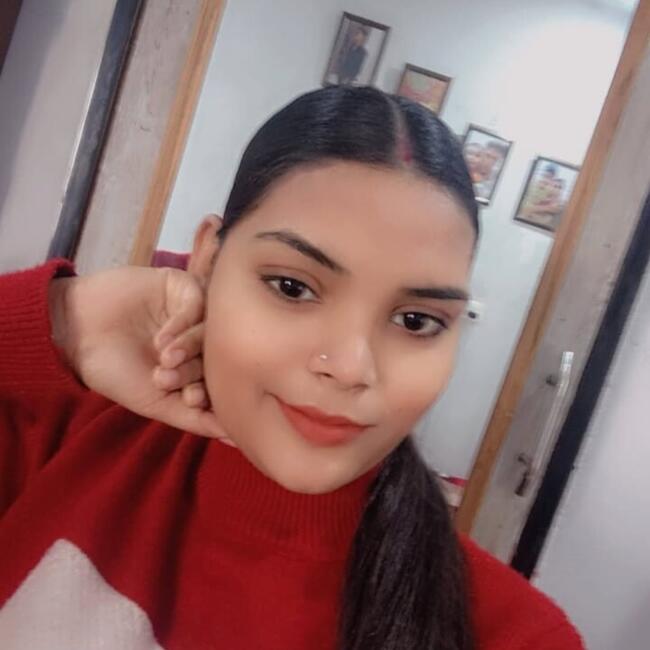 Babysitter in Delhi: Nandini