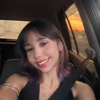 Babysitter Limeira: Isabely
