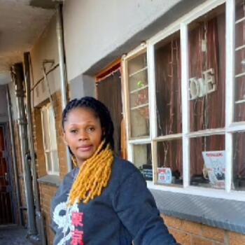 Nanny in Brakpan: Emilia