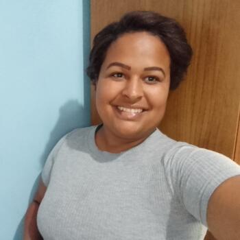 Babysitter in Viçosa: Geiza