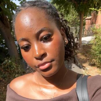 Babysitter in Toulouse: Yayra Neria Benedicta