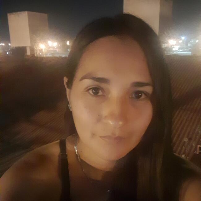 Babysitter in Salta: LILIANA