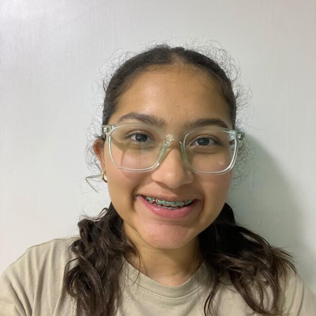 Babysitter in Singapore: Bellisha