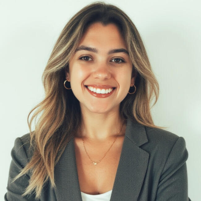 Emprego de babá em Florianópolis: Bárbara