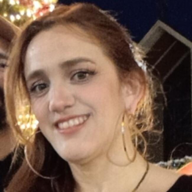 Niñera en Valdivia: Deney Rivas