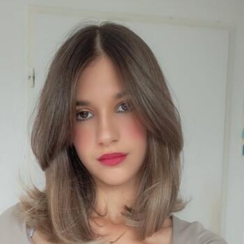 Baby-sitter Lourches: Cathy