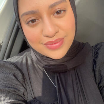 Babysitter in Port Elizabeth: Ghusnaa