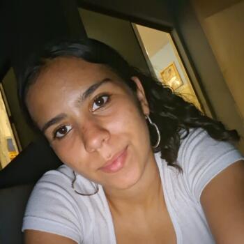 Babá Campo Mourão: Mayra