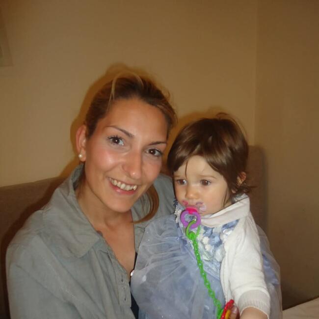 Bebisiterka u Boleč: Milica