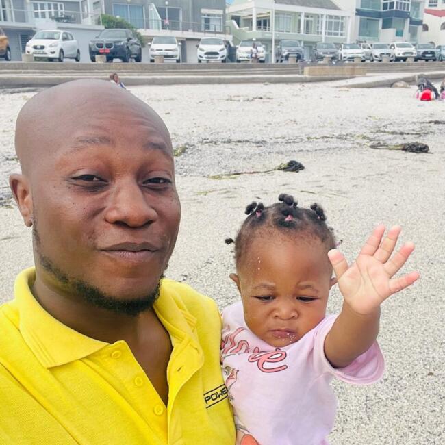 Babysitting job in Cape Town: Shingirayi